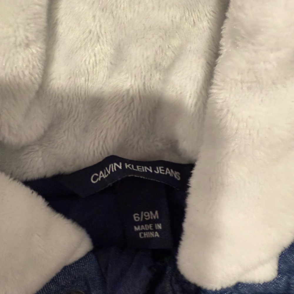 Calvin Klein Snowsuit - Picture 3 of 6